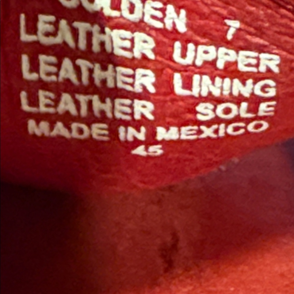 Freebird Red Leather golden Sandals - Picture 11 of 12